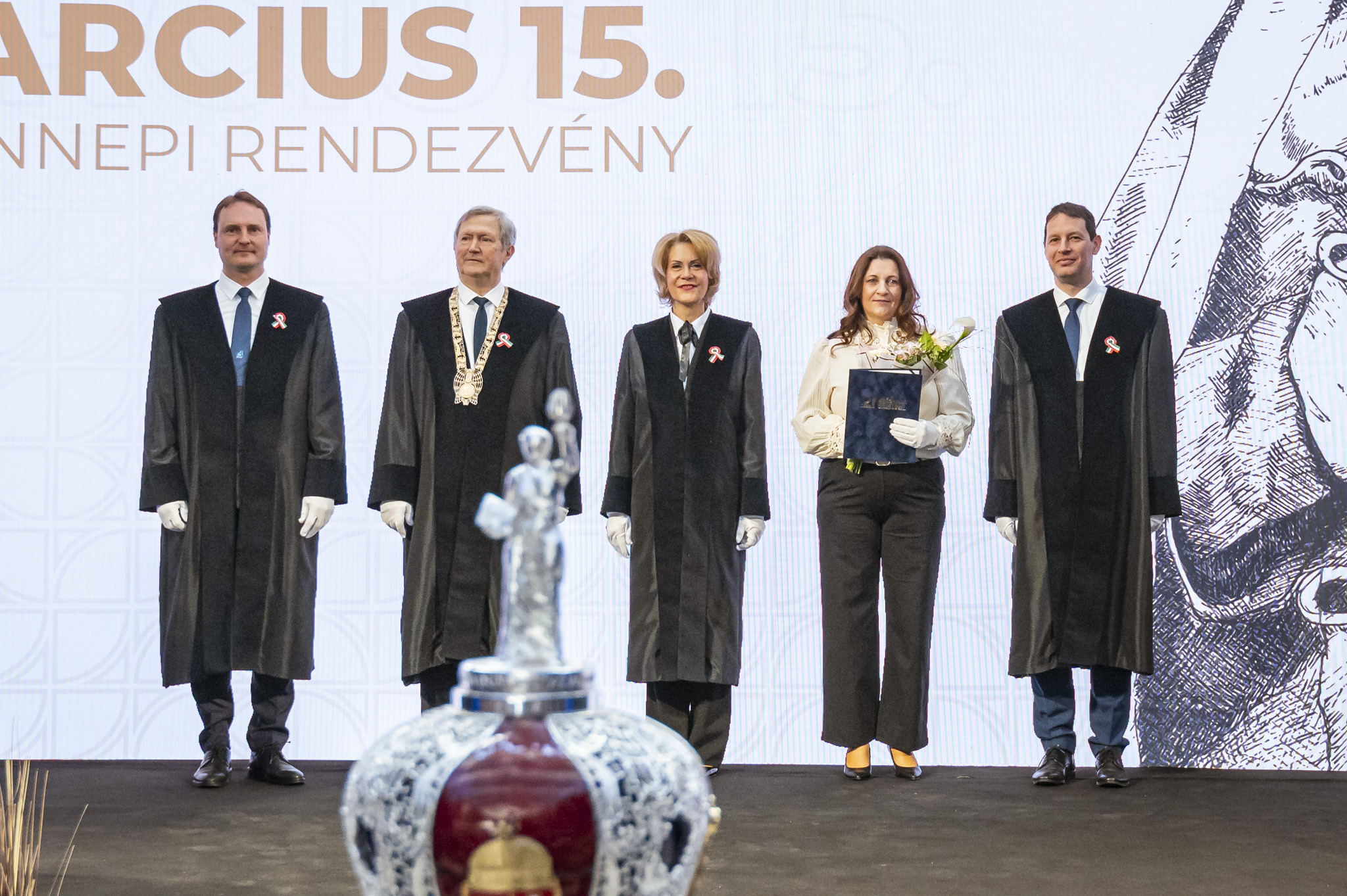 Gallery of award recipients: The ceremony also provided an opportunity to present the prestigious recognitions of Széchenyi István University. (Photo: András Adorján, Gergely Nagy / Széchenyi István University)
